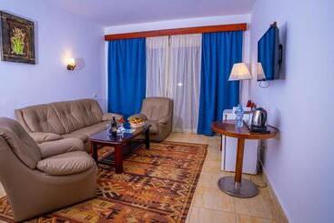 هتل Marina Wadi Degla