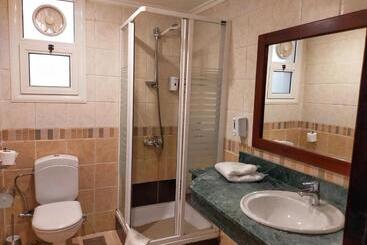 هتل Marina Wadi Degla
