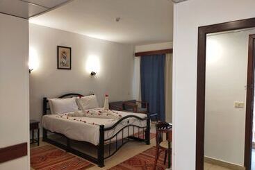 هتل Marina Wadi Degla