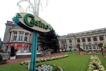 Luxury Spa Hotel   Francofolies