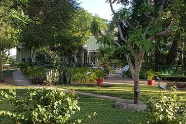 پانسیون Guest House Bavaria