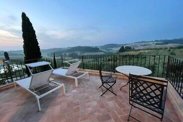 استراحتگاه Villa Petriolo