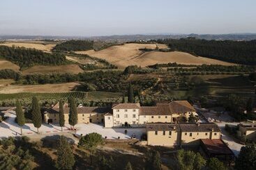 استراحتگاه Villa Petriolo