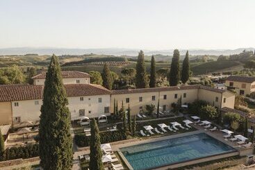 استراحتگاه Villa Petriolo