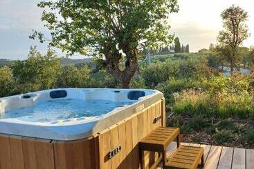 استراحتگاه Villa Petriolo