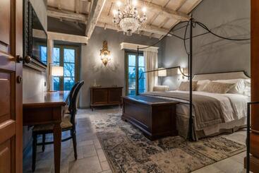 استراحتگاه Villa Petriolo