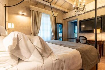 استراحتگاه Villa Petriolo