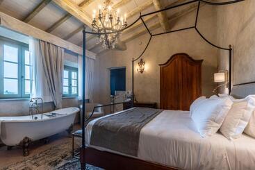 استراحتگاه Villa Petriolo