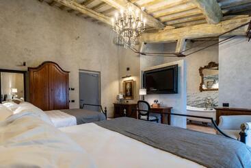 استراحتگاه Villa Petriolo