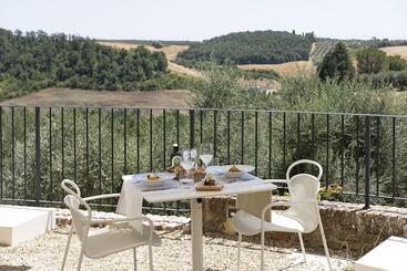 استراحتگاه Villa Petriolo