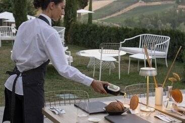 استراحتگاه Villa Petriolo