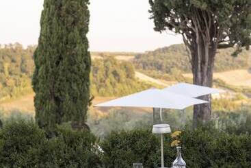 استراحتگاه Villa Petriolo
