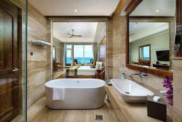 Araliya Beach Resort & Spa Unawatuna  Where You Meet The Sea All Year