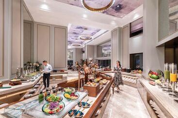 هتل Mercure Nantong Downtown