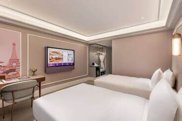 هتل Mercure Nantong Downtown