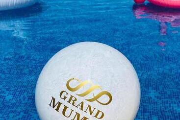 هتل Mumai
