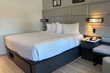 مُتل Signature Inn Santa Clara