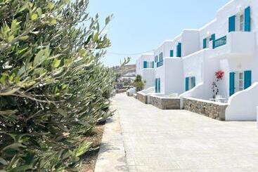 Cyclades Blue