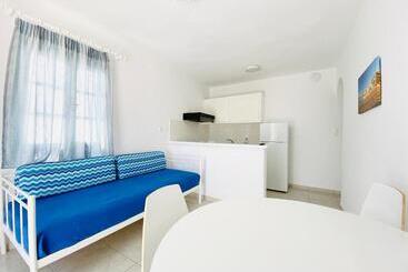 Cyclades Blue