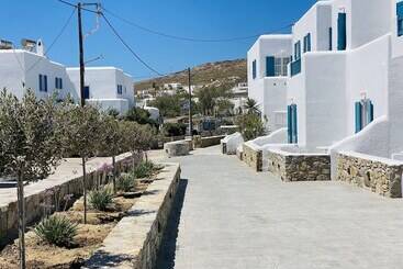 Cyclades Blue