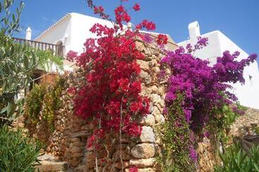 هتل Agroturismo Can Pardal