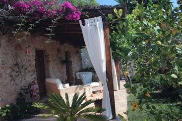 هتل Agroturismo Can Pardal