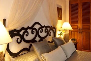 هتل Agroturismo Can Pardal