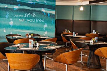 هتل Baraquda Heeton Pattaya By Compass Hospitality