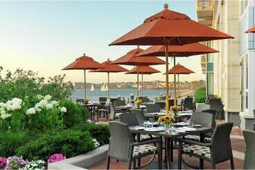 Battery Wharf Hotel, Boston Waterfront