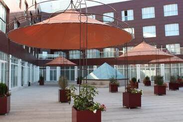 هتل Palacio Albacete & SPA