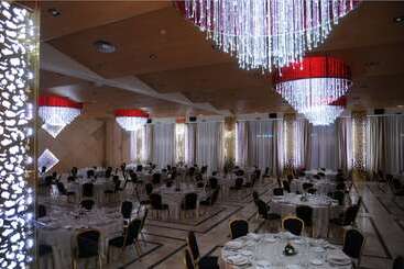 هتل Palacio Albacete & SPA