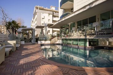 هتل Best Western Maison B