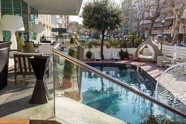هتل Best Western Maison B