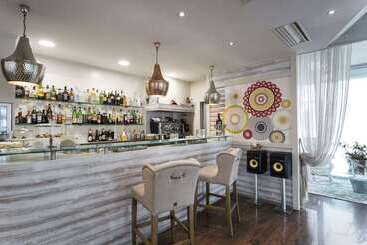هتل Best Western Maison B