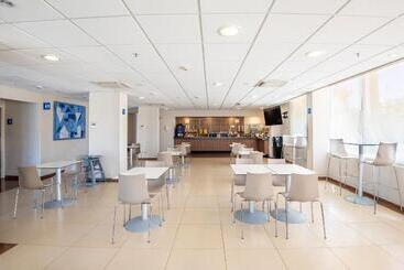 هتل City Express By Marriott Lazaro Cardenas