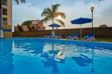 هتل City Express By Marriott Lazaro Cardenas