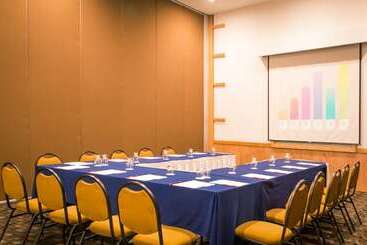 هتل Fiesta Inn Culiacan