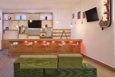 هتل Fiesta Inn Express Durango
