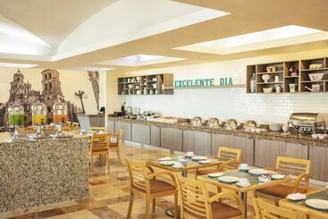 هتل Fiesta Inn Express San Luis Potosí Oriente