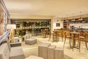 هتل Fiesta Inn Express San Luis Potosí Oriente