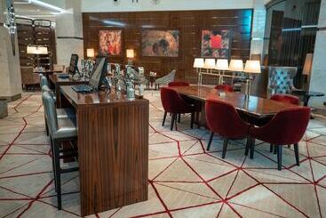 هتل Fly Inn Baku