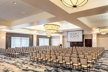 호텔 Four Points By Sheraton Norwood Conference Center