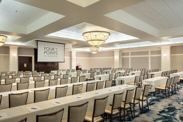호텔 Four Points By Sheraton Norwood Conference Center