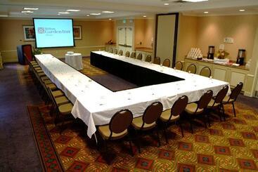 هتل Hilton Garden Inn Albany