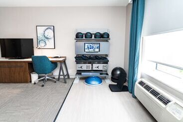 هتل Hilton Garden Inn Fairfax