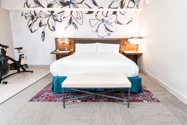 هتل Hilton Garden Inn Fairfax