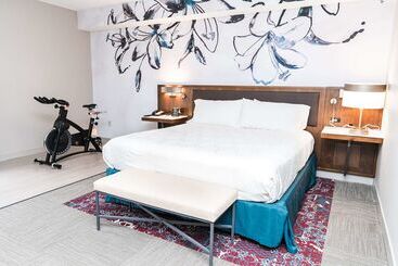 هتل Hilton Garden Inn Fairfax