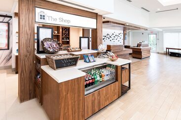هتل Hilton Garden Inn Fairfax