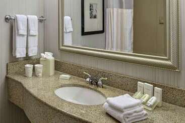 هتل Hilton Garden Inn Huntsville/space Center