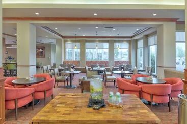 هتل Hilton Garden Inn Laramie